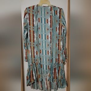 NWOT Aztec kimono fits med-large